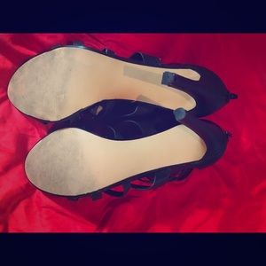 Black Steve Madden 4in Sandal